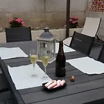 La Goutte D'or Bed & Breakfast 4*