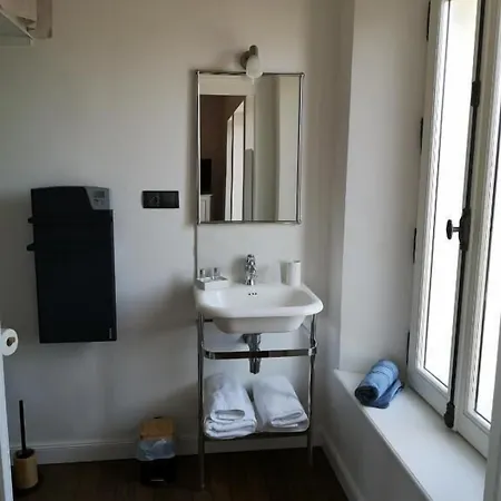 La Goutte D'or 4* Avize