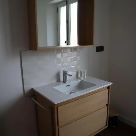 ベッド・アンド・ブレックファスト La Goutte D'or Avize