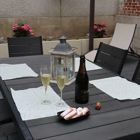 La Goutte D'or ベッド・アンド・ブレックファスト 4*