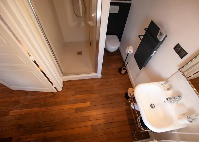 Bed and Breakfast La Goutte D'or 4*