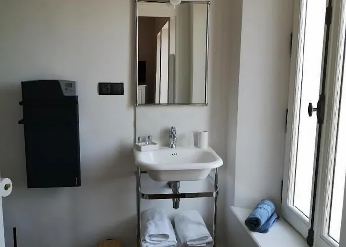 La Goutte D'or 4* Avize