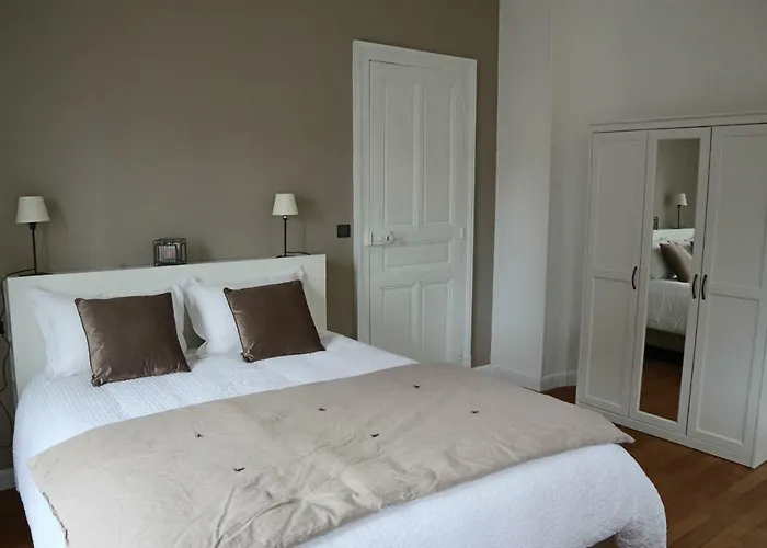 La Goutte D'or Oda ve Kahvaltı 4*